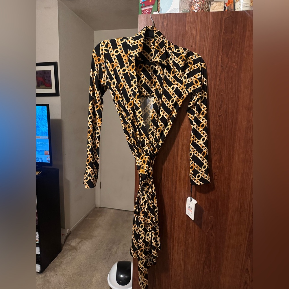 Black and Gold Chain Print Dress